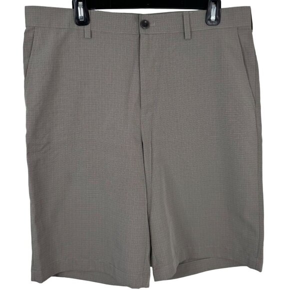 Izod Golf Shorts Beige Tan Men's Size 34 EUC Athletic Athleisure Preppy Classic - Picture 1 of 9